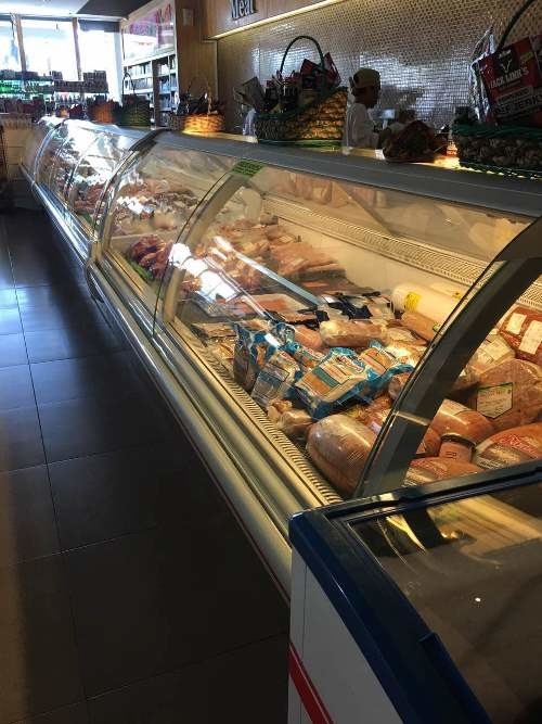 Mostra de vidro curvada R134 da exposição do refrigerador/alimento da exposição do supermercado fino