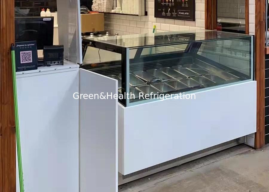 Congelador comercial de gelados com visão panorâmica de 360°, controlo de temperatura digital e frigideiras GN de aço inoxidável