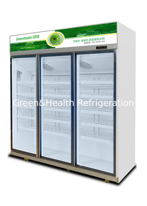 Refrigerador de bebidas comercial com porta de vidro tripla 1050W de potência e 1530L de capacidade para supermercados