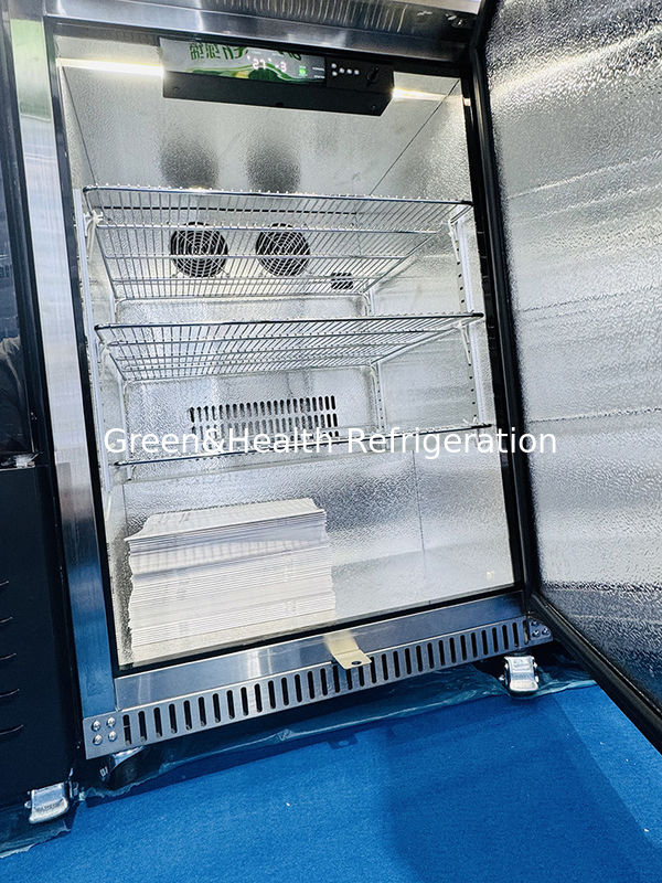 Certificado ETL 150L 168Cans Porta sólida de aço inoxidável Frigorífico exterior de bebidas