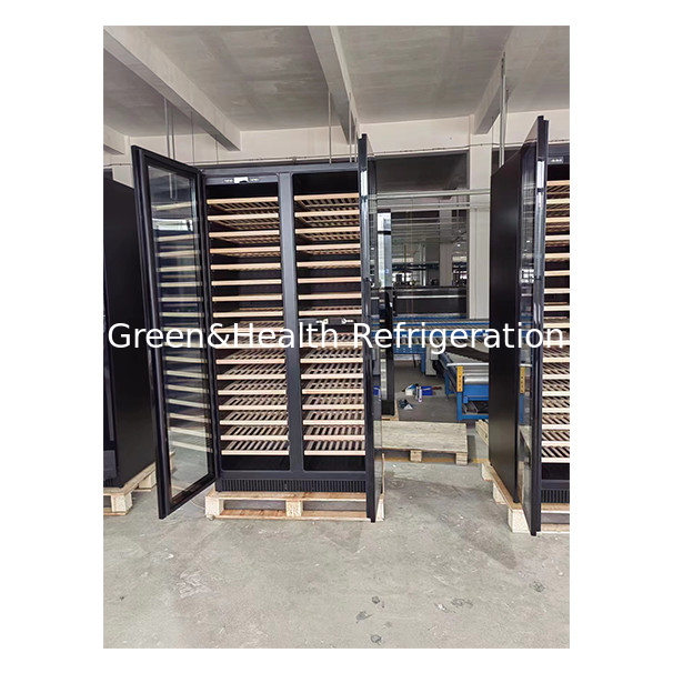 Refeitório de madeira de faixa de porta única ou dupla Porta de vidro Refrigerador de armazenamento de vinho tinto