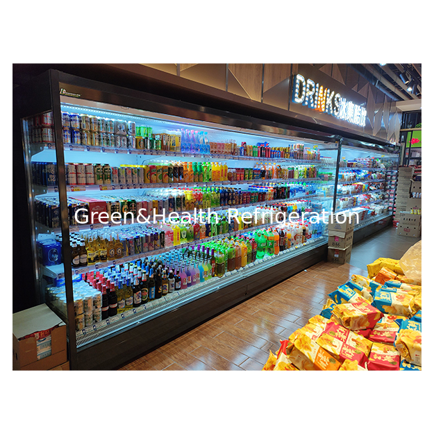 Quinto andar do supermercado frutas/vegetais/leite frigorífico frigorífico