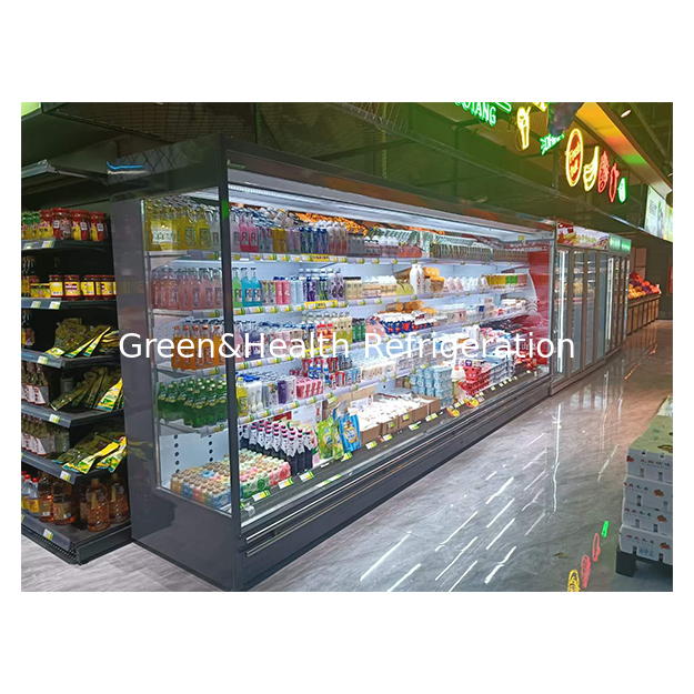 Quinto andar do supermercado frutas/vegetais/leite frigorífico frigorífico