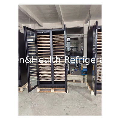 Certificado ETL Refeitório de madeira de faixa de porta única/dobra Porta de vidro Refrigerador de armazenamento de vinho tinto