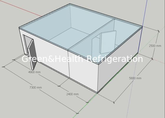 Sala fria fria e congelando-se da indústria com unidade de condensação